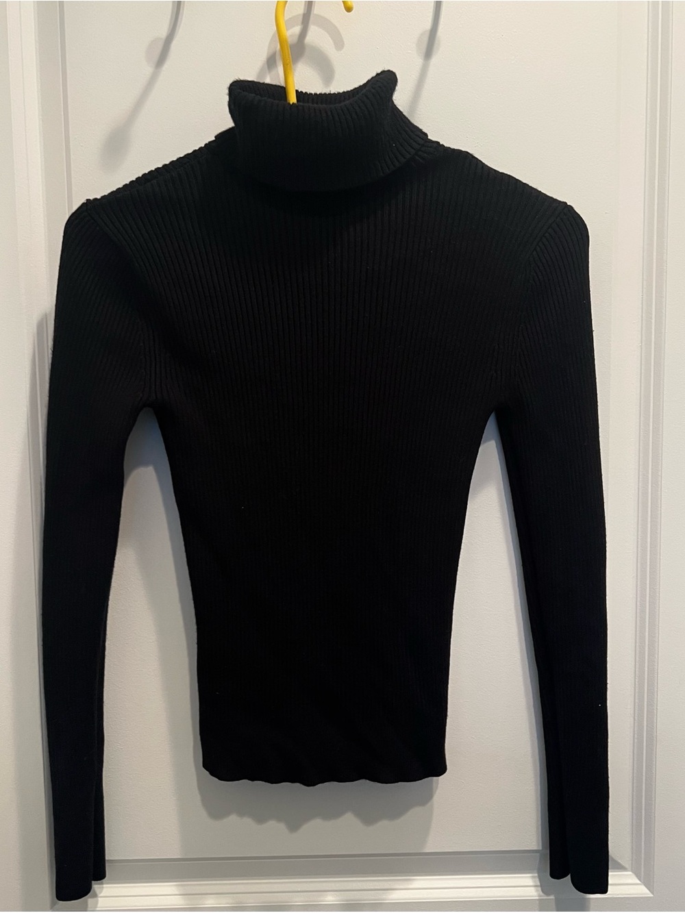 Abercrombie + Fitch Ribbed Turtleneck Sweater - Women's